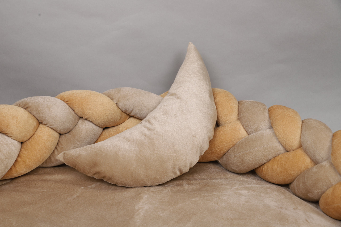 Kudos Cozy Braided Baby Play Gym with Safari Animal Toys